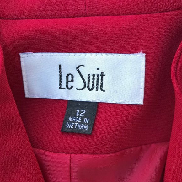 Le Suit Women Blazer Red Three Button Style Ladies - Picture 3 of 8